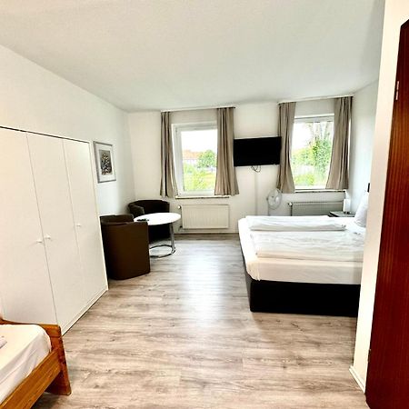Hotel Zum Ruecking Northeim Bagian luar foto