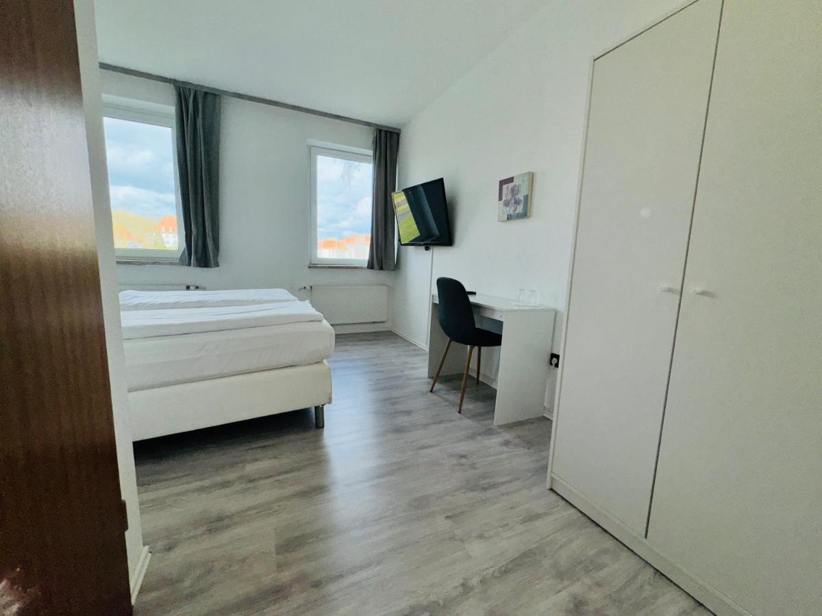 Hotel Zum Ruecking Northeim Bagian luar foto
