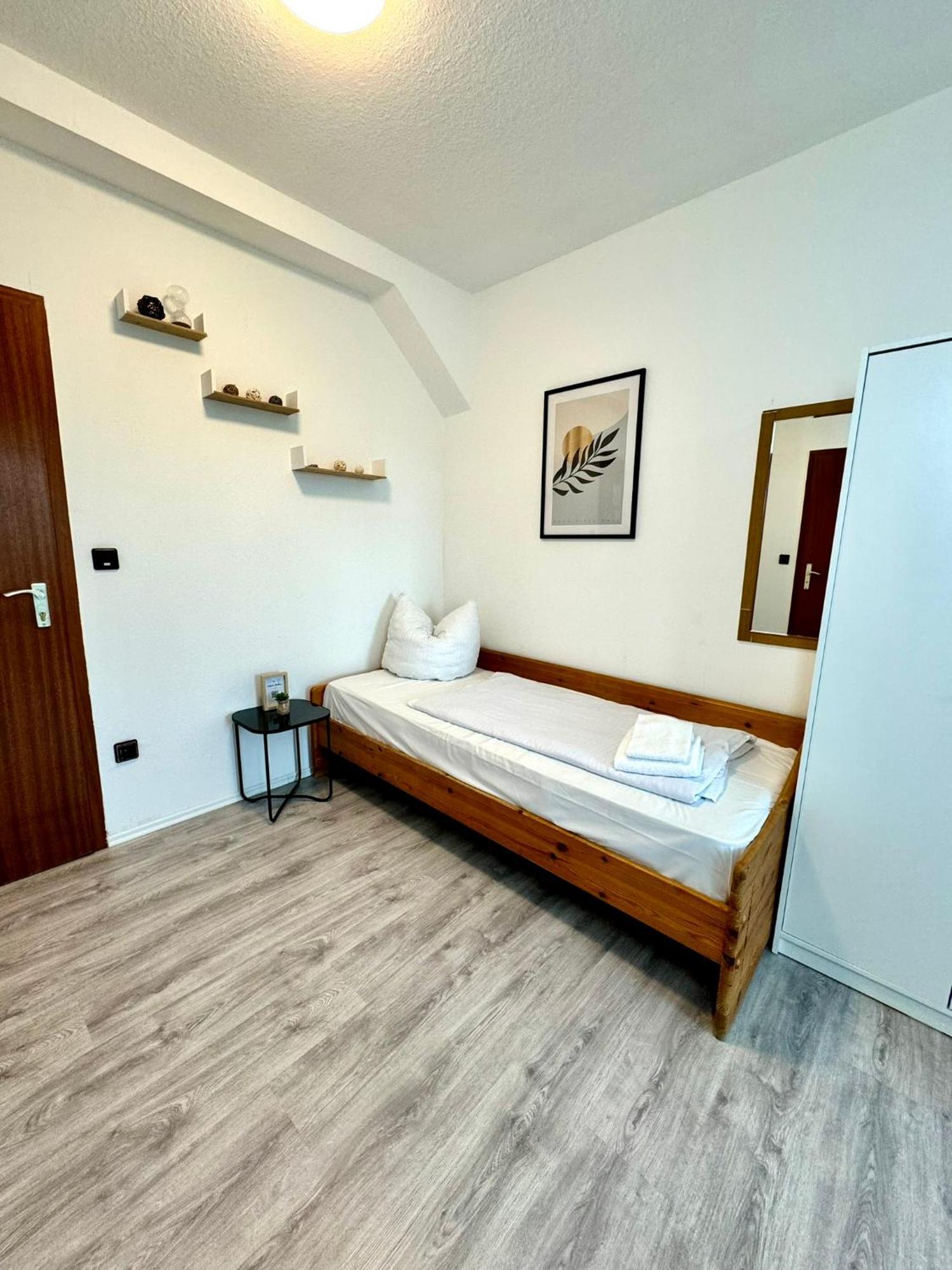 Hotel Zum Ruecking Northeim Bagian luar foto