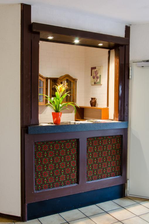 Hotel Zum Ruecking Northeim Bagian luar foto